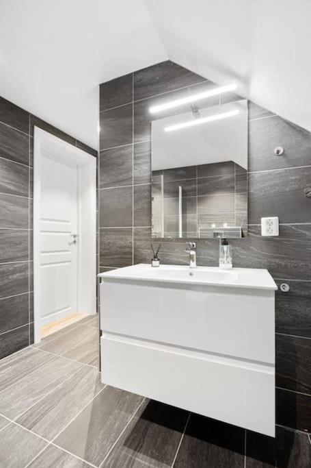 Lille Damsgardsveien 61 Apartman Bergen Kültér fotó