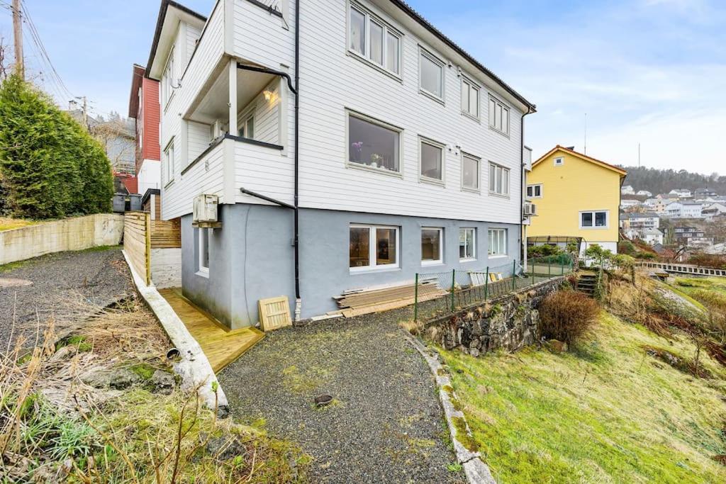Lille Damsgardsveien 61 Apartman Bergen Kültér fotó